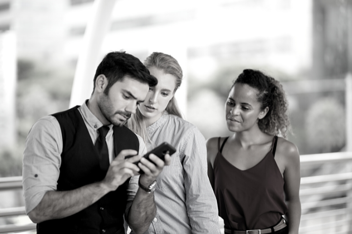 Active Sourcing Active Sourcing